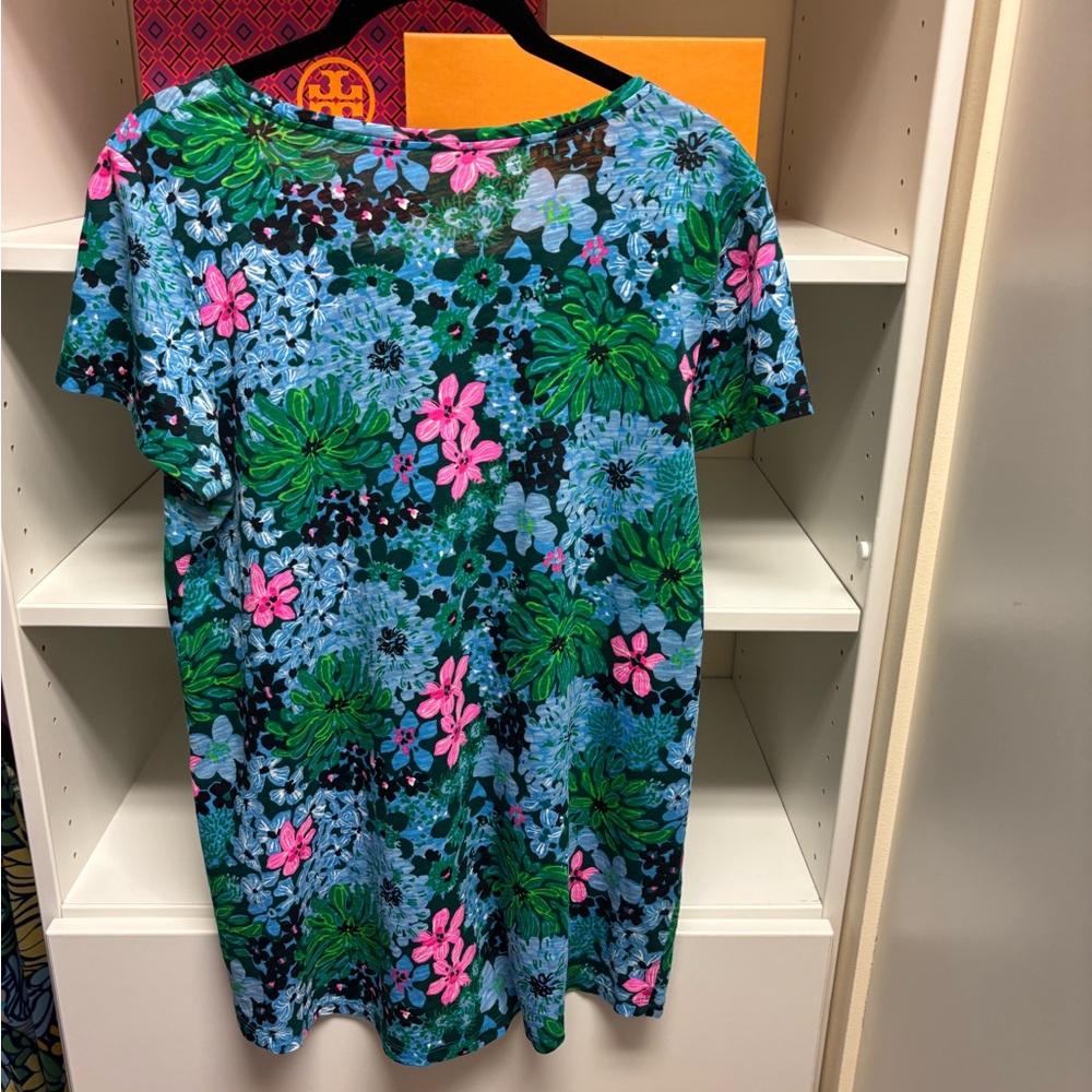 Lilly Pulitzer Top/Medium/Bright Colors - Picture 3 of 4